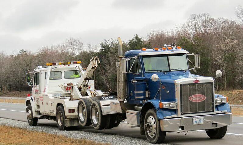 tow trucks near me